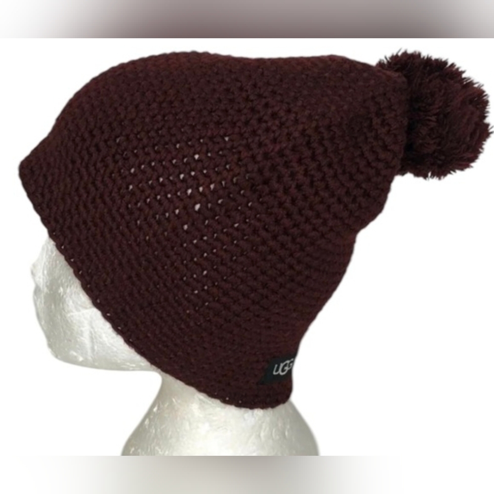 UGG Chuncky Women's Waffle Knit Pom Pom Slouchy Maroon Beanie, New - Picture 4 of 7